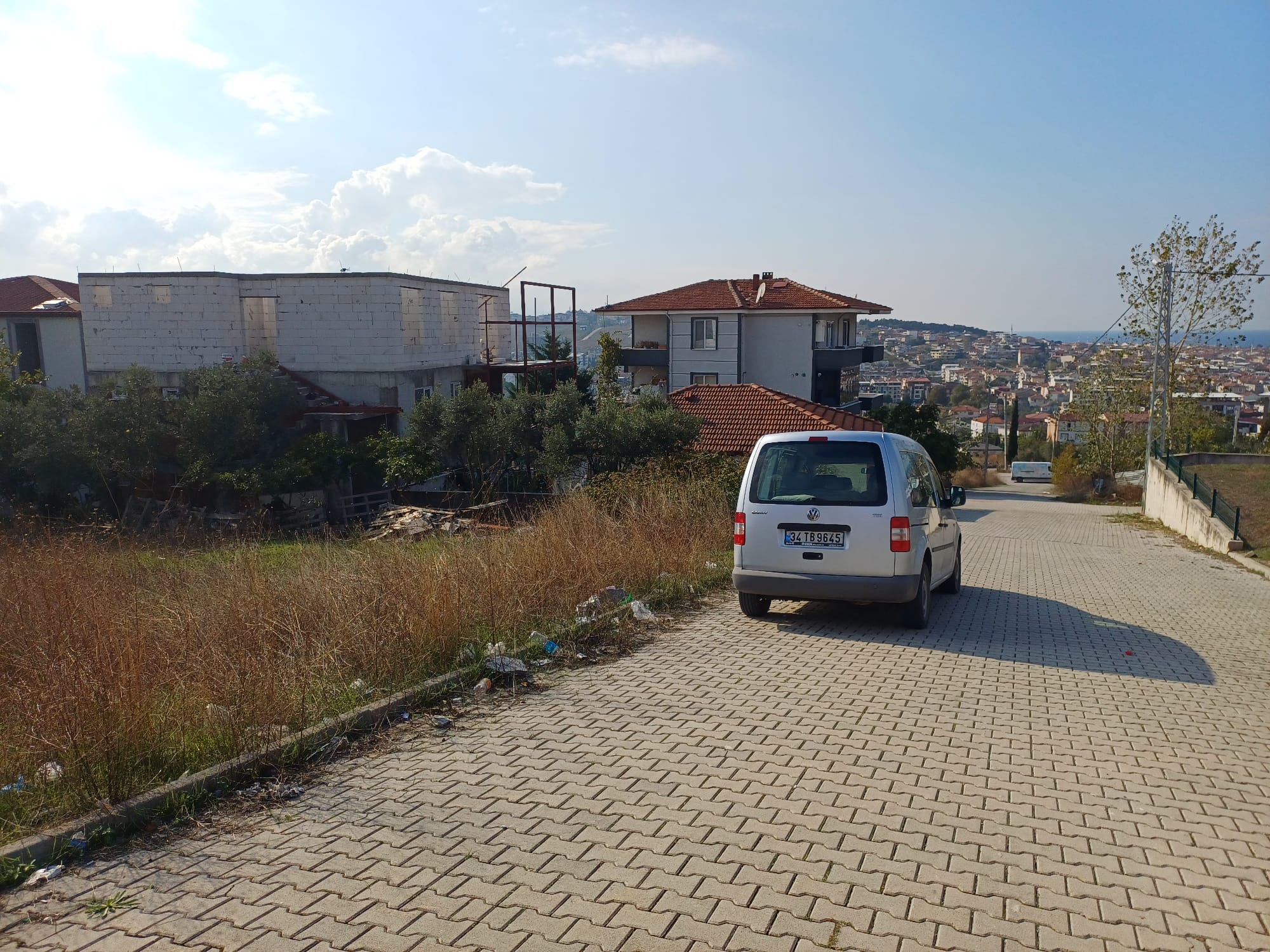 DENİZ MANZARALI GAZİOSMANPAŞA MAHALLESİNDE 446 M2 2 KAT İMARLI MERKEZİ KONUM ARSA