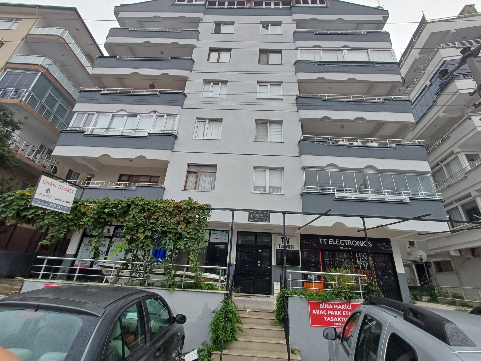 Kurban 8 Apartmanı Ara Kat Daire